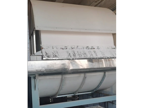 Kemični vakuumski filter