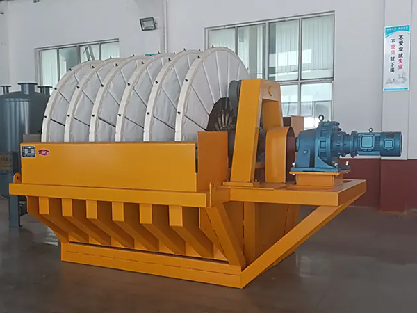 Vakuumski diskni filter