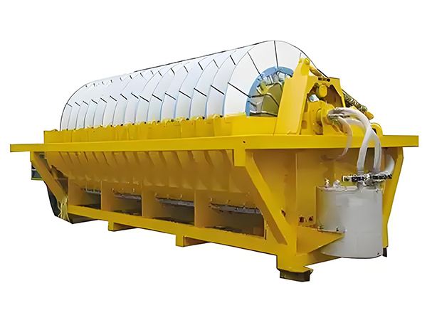 Vakuumski keramični filter