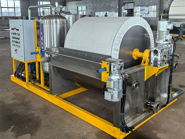 Vakuumski vrtljivi bobenski filter